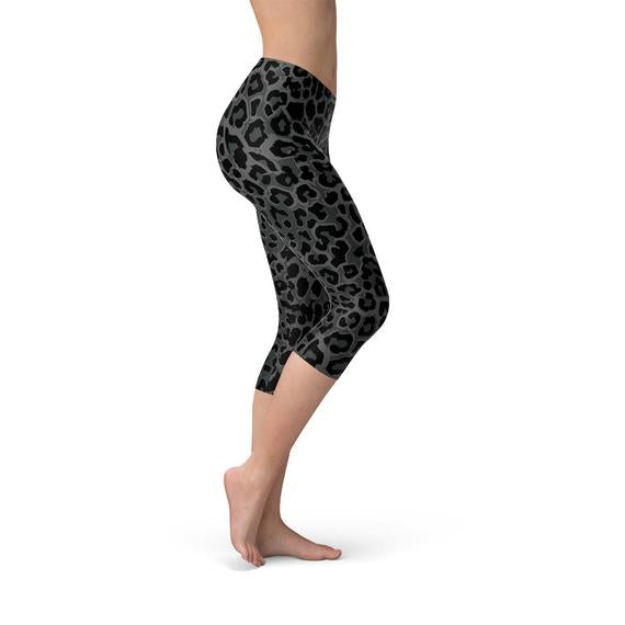 Maven Moda Leopard Capri Leggings | Show off your wild and sexy personality